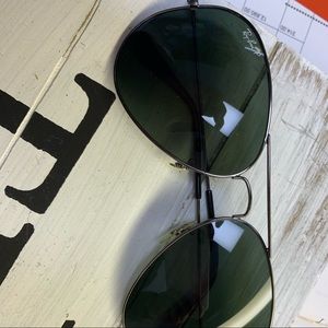 Ray Ban aviator sunglass - black